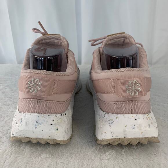 Nike Women's Crater Remixa Gymnastics Shoes Size 9 - Picture 4 of 9